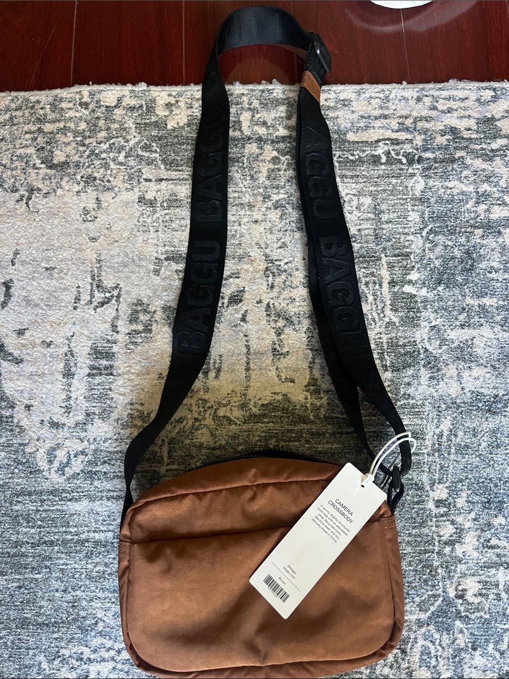 BAGGU Brown Crossbody Messenger Bag with Black Branded Strap